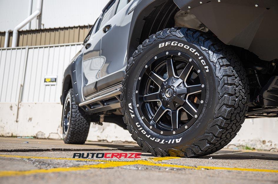 TOYOTA HILUX N80 4WD MAVERICK GLOSS BLACK MILLED ACCENTS